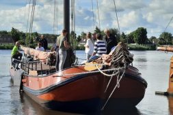 De Alde Feanen gespot in Watersport TV